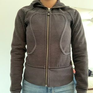 Lululemon Warm Full Zip Grey & Black Sweater